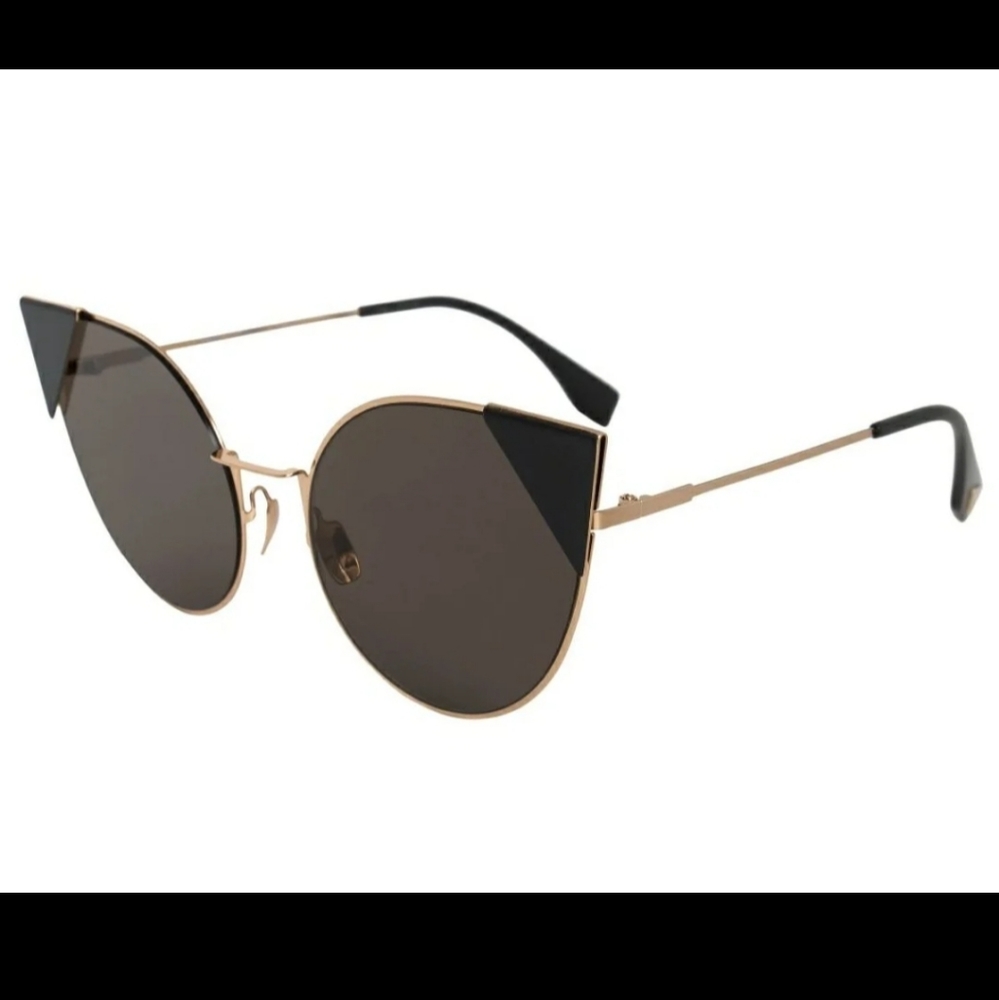 Fendi Cat eye Sunglasses